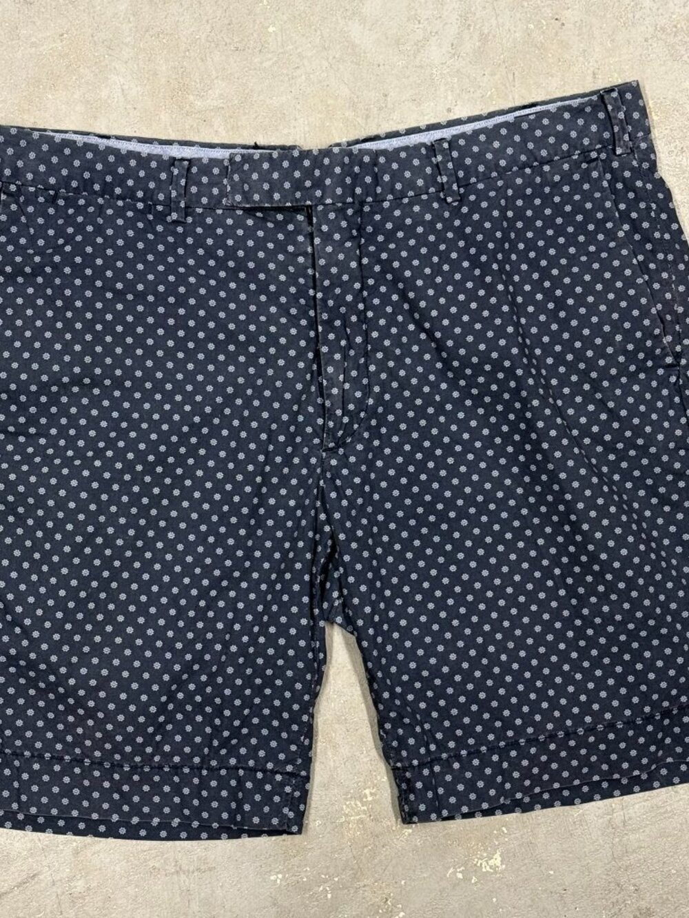 Polo Ralph Lauren Shorts Straight Fit Flat Front Cotton Polka Dot Blue 34x8.5